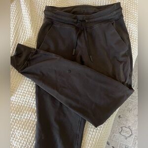 Lululemon sweatpants